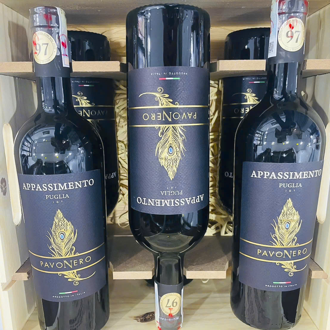 Rượu Vang PavoNero Appassimento Puglia IGT - Ảnh 4